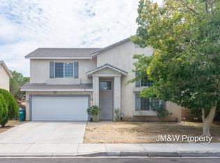 39516 Dunbar St, Palmdale, CA 93551