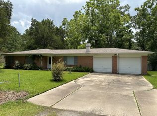 945 W Avenue B, Silsbee, TX 77656