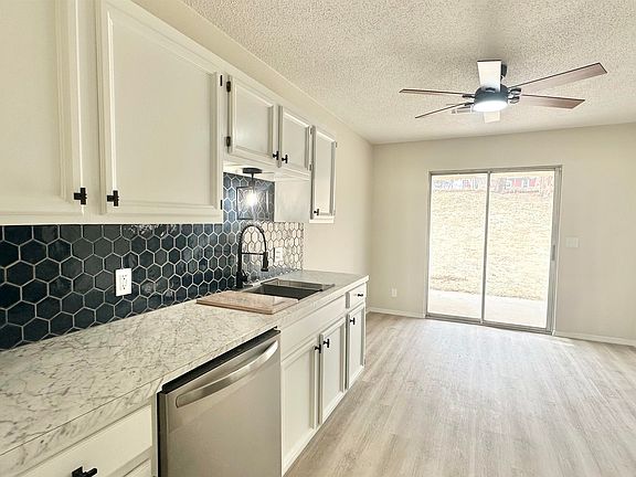 4th image of 2923 Meadowview Dr