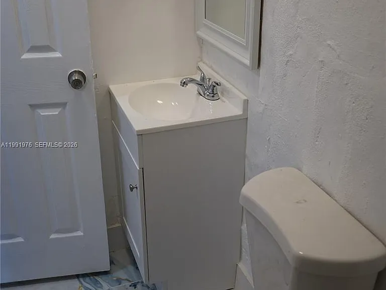 12455 SW 185th Ter #1 — Photo 25
