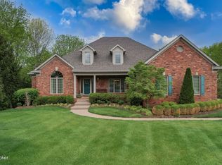 2230 Highland Springs Pl, Louisville, KY 40245