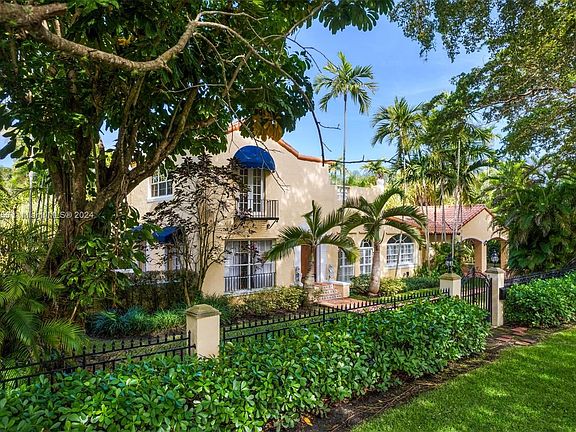 5th image of 1429 Garcia Ave
