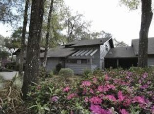 902 Village Green Rd, Deland, FL 32720