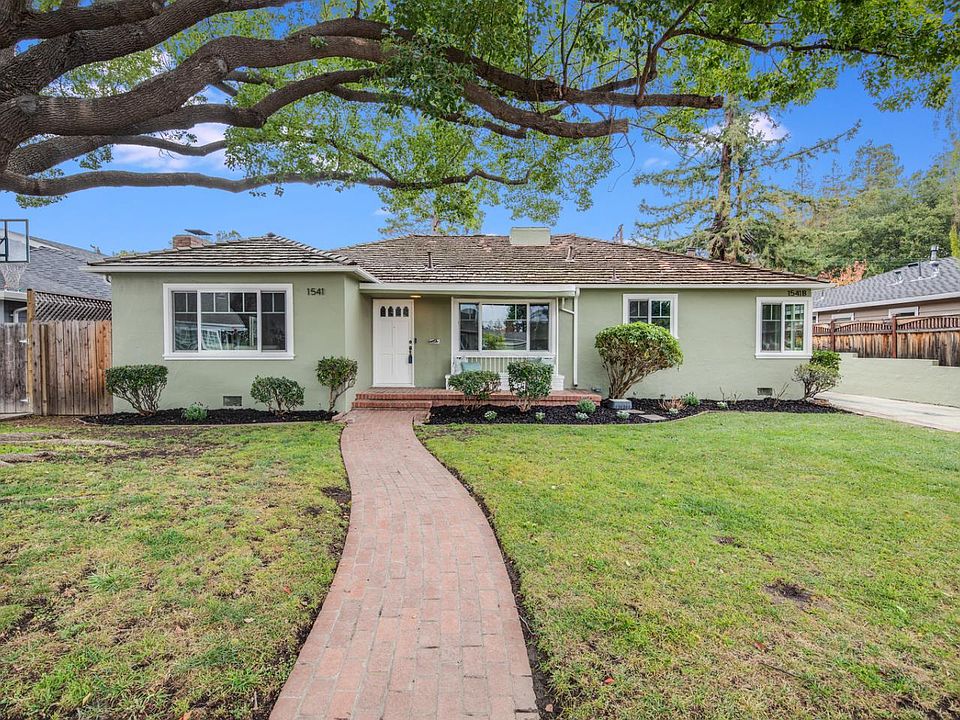 1st image of 1541 Camino Monde