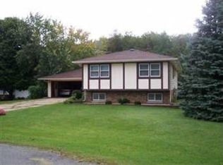 308 Bordeaux Dr, La Porte, IN