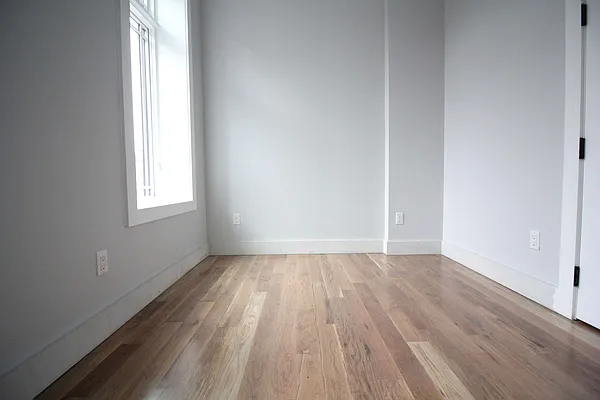 Rented by Nooklyn NYC LLC | media 25