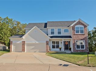 208 Palisades Ridge Ct, Eureka, MO 63025