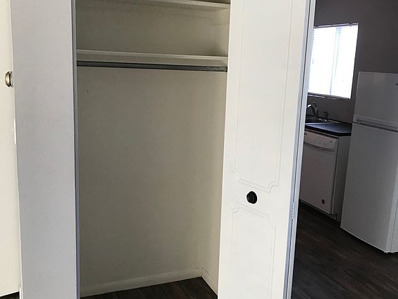 3rd image of 607 N 5th St #10765367