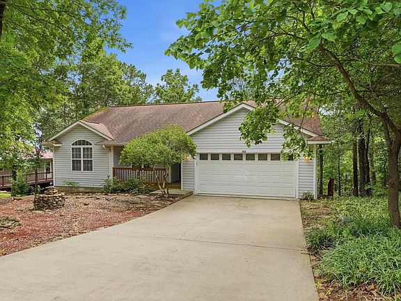 3rd image of 244 Lynn Creek Dr