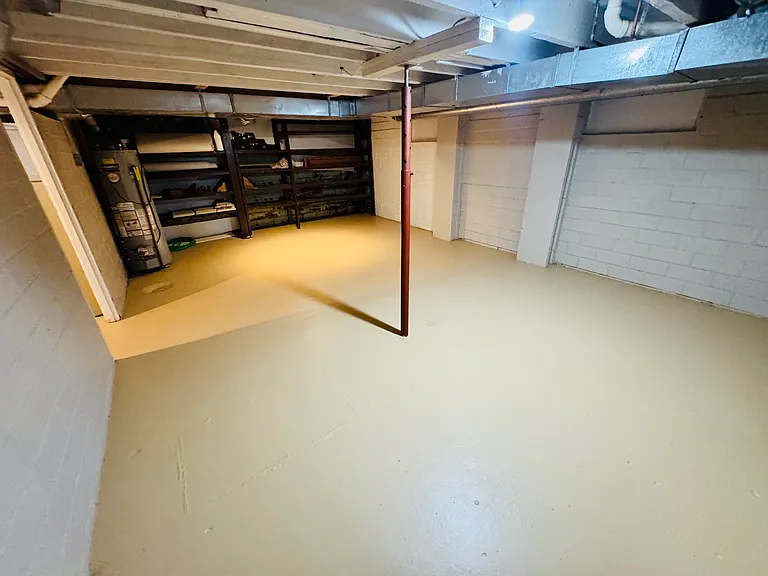 1120 Boone St — Photo 33