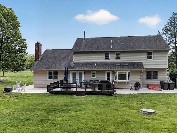 5th image of 1625 Rosalie Dr