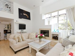 1135 17th St APT B, Santa Monica, CA 90403