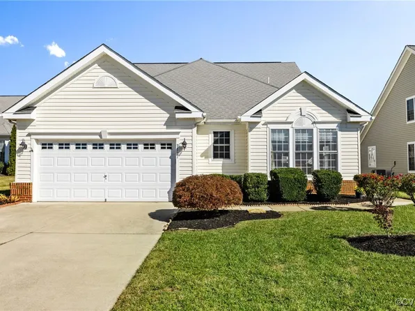 5721 W Kesslers Xing, Fredericksburg, VA 22407