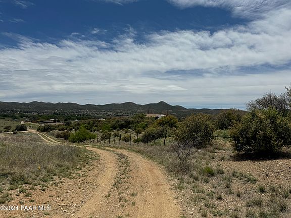 4th image of 0 E Maravilla Dr