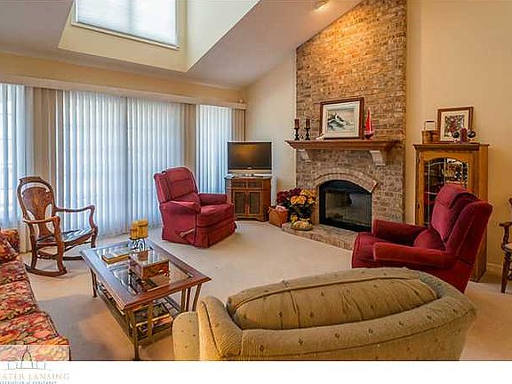 3rd image of 500 Burgenstock Dr