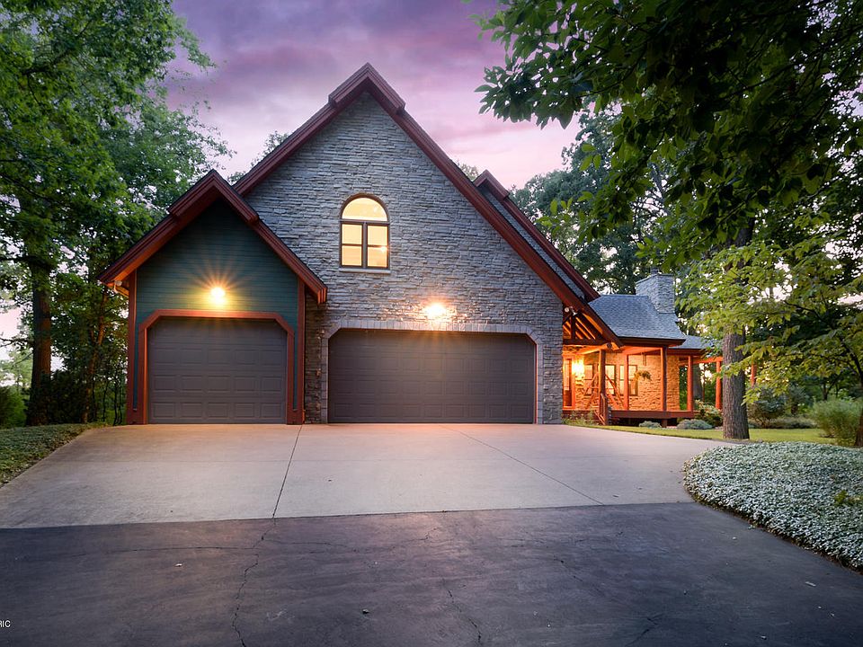 1st image of 10336 Paw Paw Lake Dr
