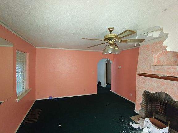 5th image of 50 W Maplewood Ave