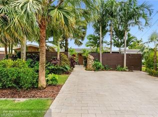 1718 W Las Olas Blvd, Fort Lauderdale, FL 33312