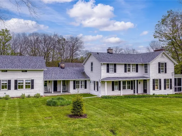 14631 County Line Rd, Chagrin Falls, OH 44022