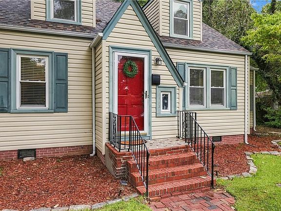 2nd image of 1114 Noble St