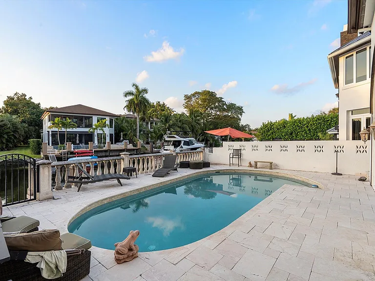 1421 Ponce De Leon Dr — Photo 61