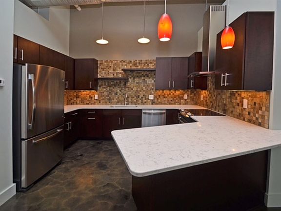 2nd image of 8205 Franklin Blvd #17