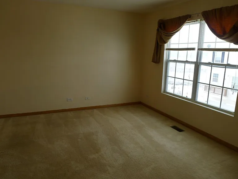1577 W Turtle Creek Ln — Photo 15