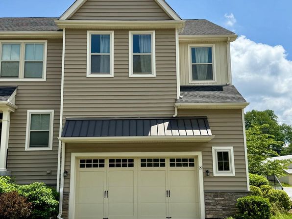 29 Chasmere Dr