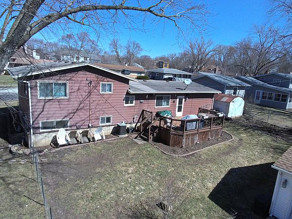 3rd image of 547 Williams Dr