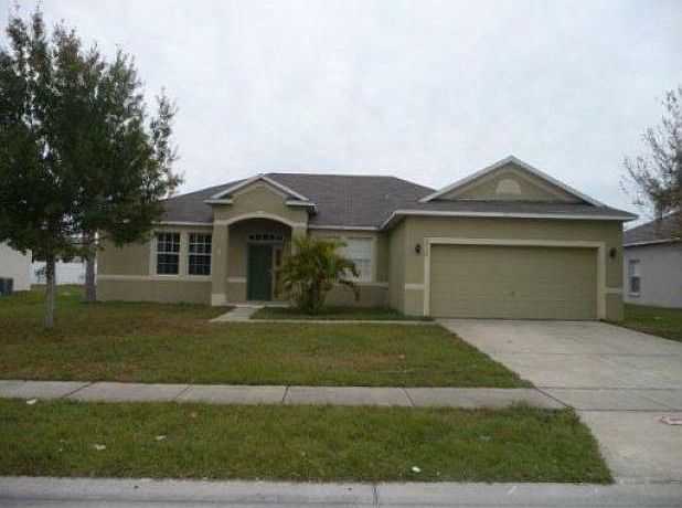 1st image of 2736 Woodstream Cir