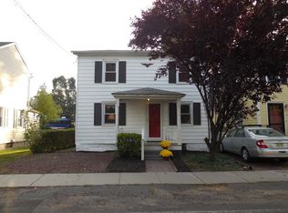 18 Laurel Ave, Kingston, NJ 08528