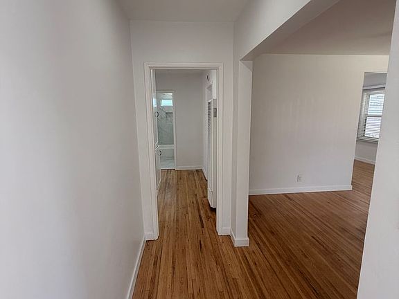 4th image of 14436 Longworth Ave