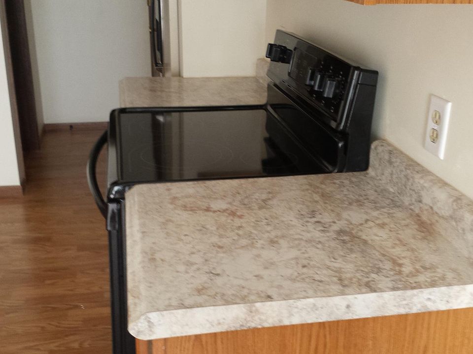 2nd image of 1705 Cedarbrook Ct