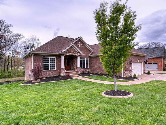 3rd image of 8126 Kings Cross Dr