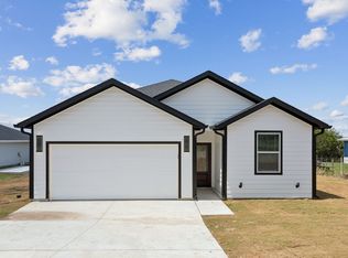 4844 Cimmaron Trl, Weatherford, TX 76087