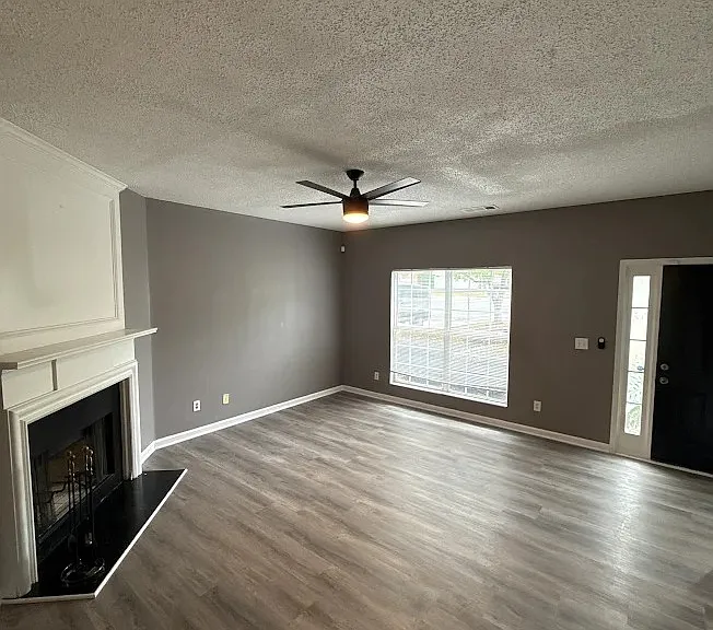 2614 Parkway Trl — Photo 6