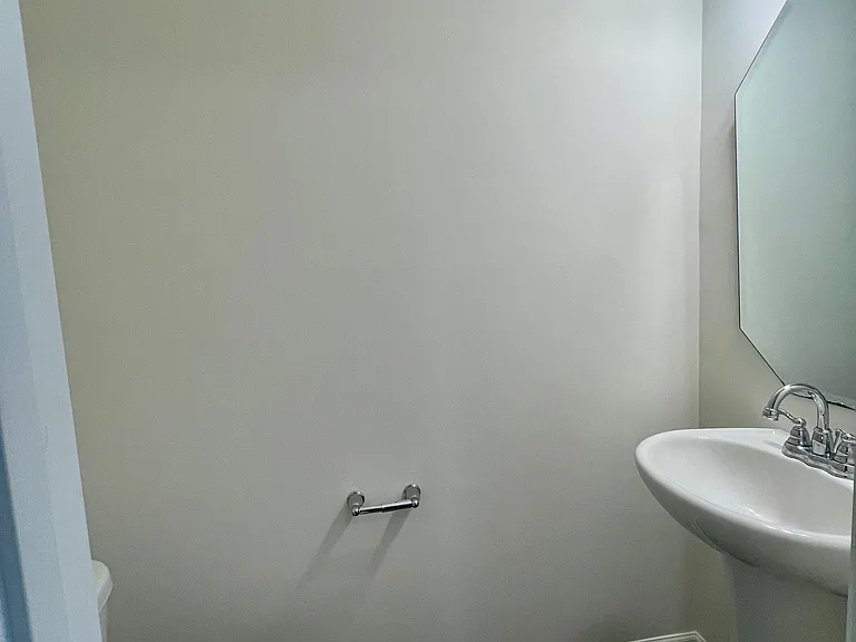 7926 Bristle Ln — Photo 11