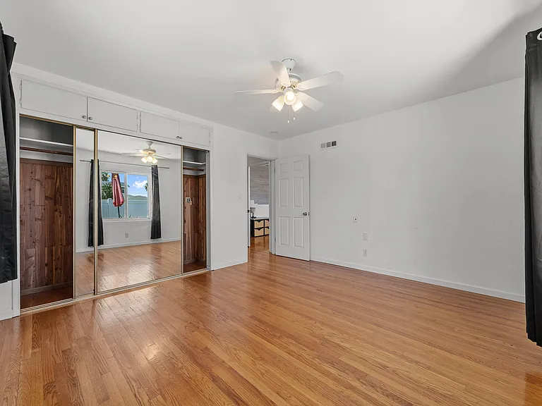 5658 Mary Lane Dr — Photo 23