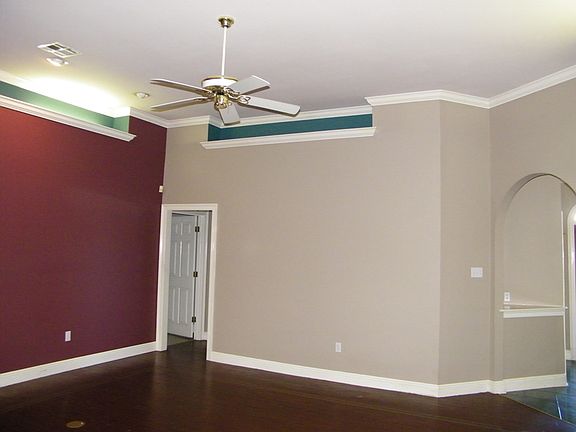 5th image of 3704 Lake Aspen West