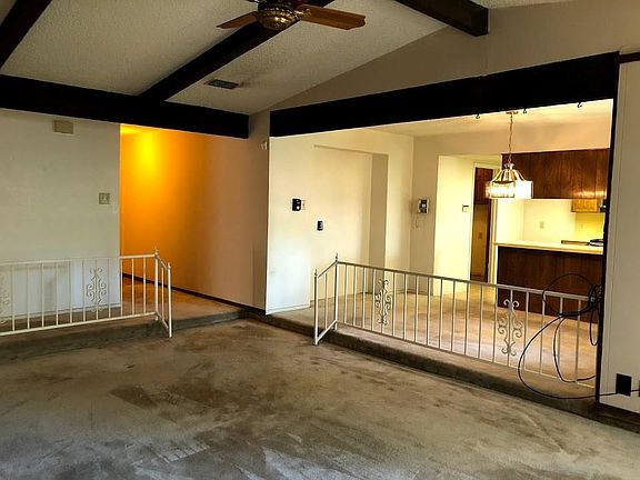 4th image of 5602 Buckeye Ct