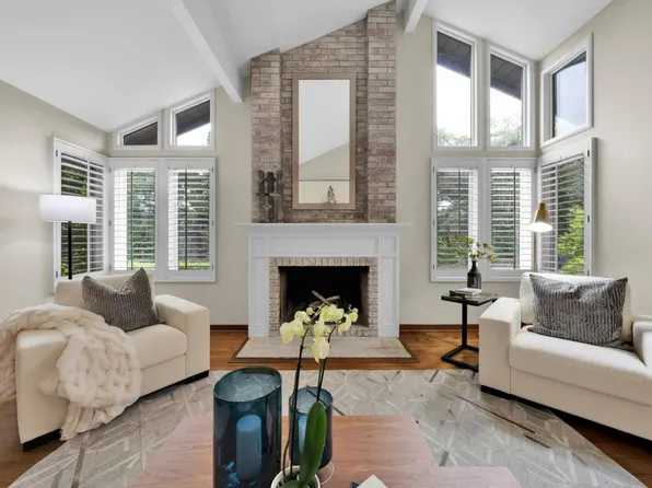 1527 Yew St, San Mateo, CA 94402