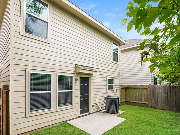 5th image of 2723 Bouvardia Way