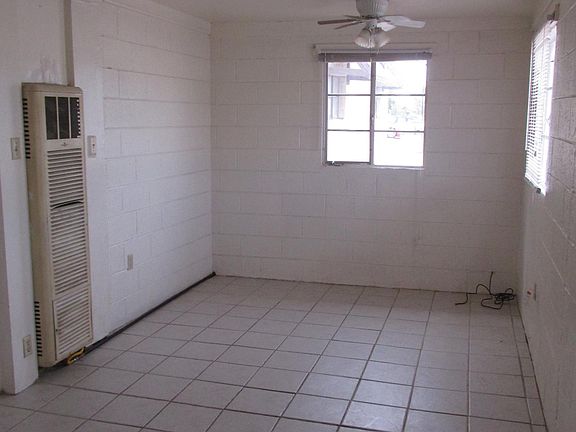 2nd image of 2125 College St