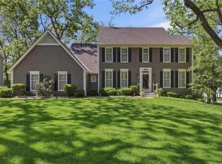 11203 W 124th St, Overland Park, KS 66213