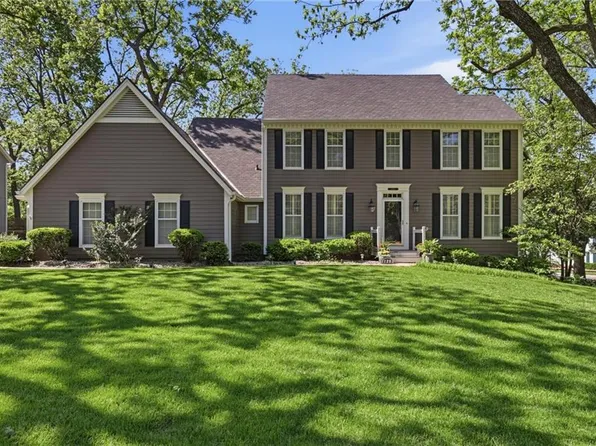 11203 W 124th St, Overland Park, KS 66213