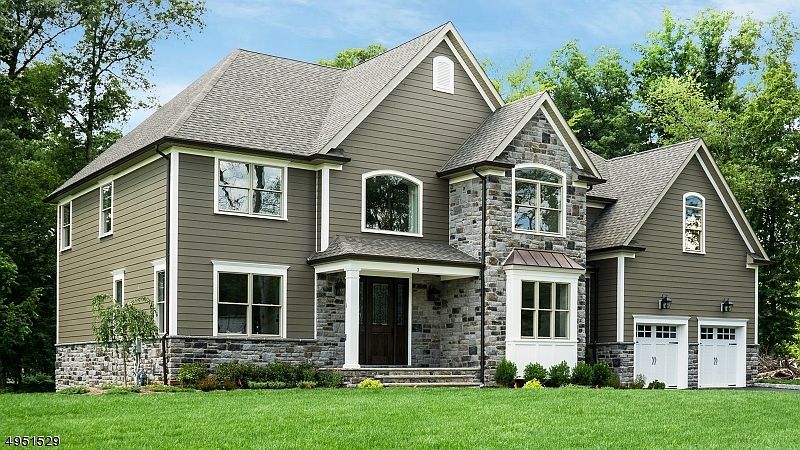 1st image of 10 Rosewood Ct