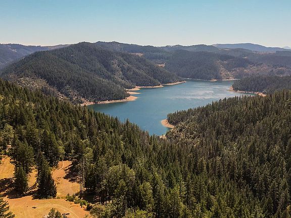 3rd image of 1511 Upper Moore Gulch Rd