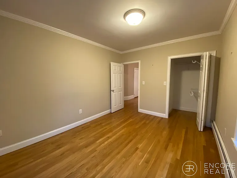 29 Longwood Ave #303 — Photo 12