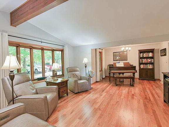 2nd image of 8566 226th AVENUE