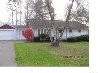 6742 Rollin Dr, Boston, NY 14025